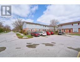38 - 1430 JALNA BOULEVARD - 35