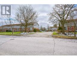 38 - 1430 JALNA BOULEVARD - 36