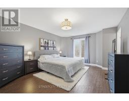 2138 NORTH ROUTLEDGE PARK - 21