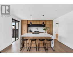 102 SILVER MAPLE CIRCLE - 10