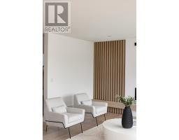 102 SILVER MAPLE CIRCLE - 28