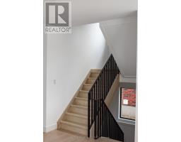 102 SILVER MAPLE CIRCLE - 29