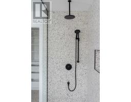 102 SILVER MAPLE CIRCLE - 36