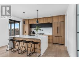 102 SILVER MAPLE CIRCLE - 4