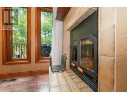 10207 PINETREE DRIVE - 15