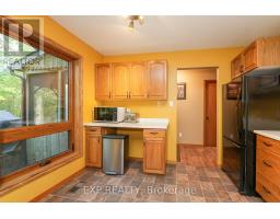 10207 PINETREE DRIVE - 22