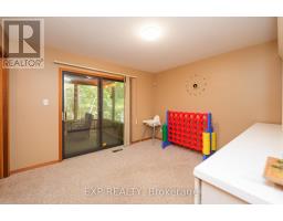 10207 PINETREE DRIVE - 24