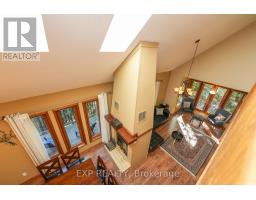 10207 PINETREE DRIVE - 27