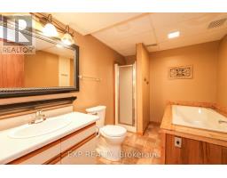 10207 PINETREE DRIVE - 39