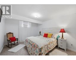 2 HARRINGTON CRESCENT - 14