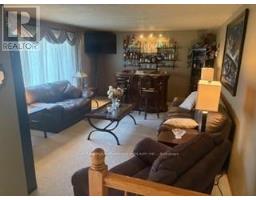 25 SPRING PLACE - 11