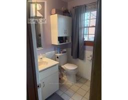 25 SPRING PLACE - 17