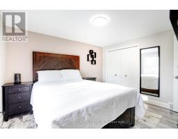 25 HOLIDAY AVENUE - 16