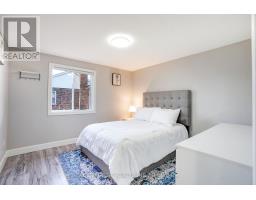 25 HOLIDAY AVENUE - 18