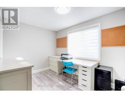 25 HOLIDAY AVENUE - 20