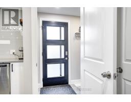 25 HOLIDAY AVENUE - 24