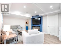 25 HOLIDAY AVENUE - 28