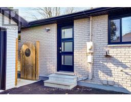 25 HOLIDAY AVENUE - 40