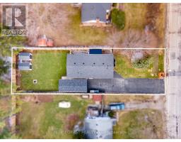 25 HOLIDAY AVENUE - 46