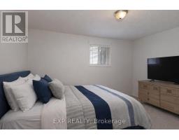 93 KING STREET E - 17