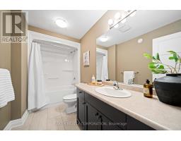 86 OLIVER CRESCENT - 29