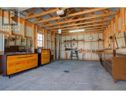 169 BYRON STREET - 23