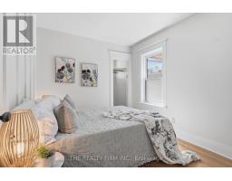 460 MOORE STREET - 21