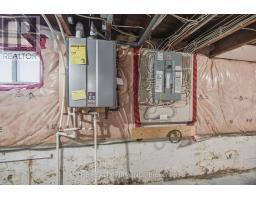 460 MOORE STREET - 37