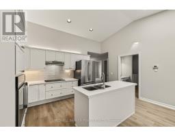 28 - 680 COMMISSIONERS ROAD W - 11