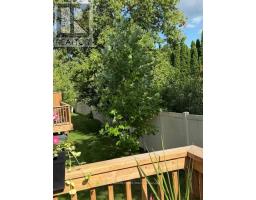 28 - 680 COMMISSIONERS ROAD W - 39