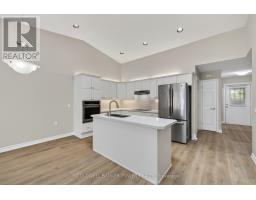 28 - 680 COMMISSIONERS ROAD W - 9