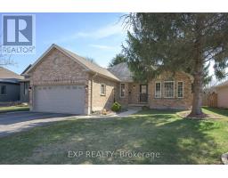 395 RIVERVIEW DRIVE - 1