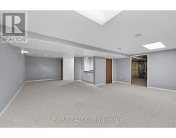 395 RIVERVIEW DRIVE - 22