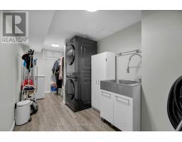 219 HIGHVIEW AVENUE W - 36