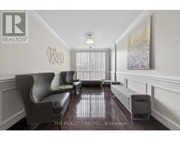 803 - 353 COMMISSIONERS ROAD W - 18