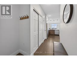 803 - 353 COMMISSIONERS ROAD W - 2