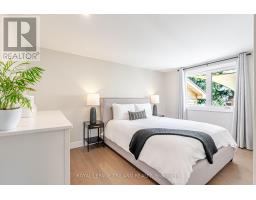 183 CANTERBURY DRIVE - 21