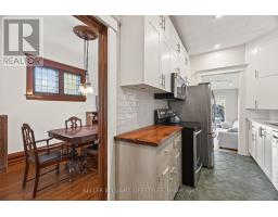 882.5 WILLIAM STREET - 18