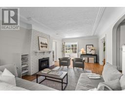 396 VICTORIA STREET - 12