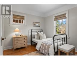 396 VICTORIA STREET - 23