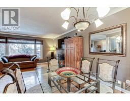 286 PANORAMA CRESCENT - 13