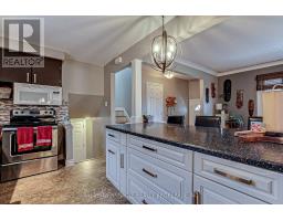 286 PANORAMA CRESCENT - 18