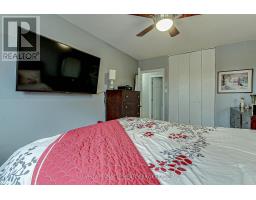 286 PANORAMA CRESCENT - 24