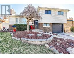 286 PANORAMA CRESCENT - 4