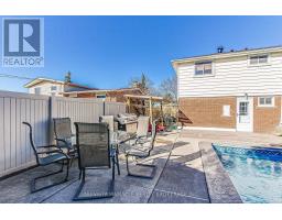 286 PANORAMA CRESCENT - 42