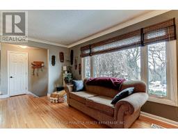 286 PANORAMA CRESCENT - 9