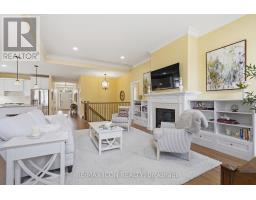 725 EAGLETRACE DRIVE - 23