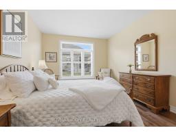 725 EAGLETRACE DRIVE - 27