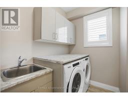 164 - 1061 EAGLETRACE DRIVE - 12