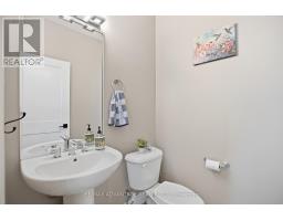 164 - 1061 EAGLETRACE DRIVE - 16